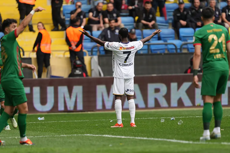 FLAŞ! Olaylı maç sonrası Ankaragücü küme düştü: Başkent ekibini yıkan gol 75'te geldi - 2