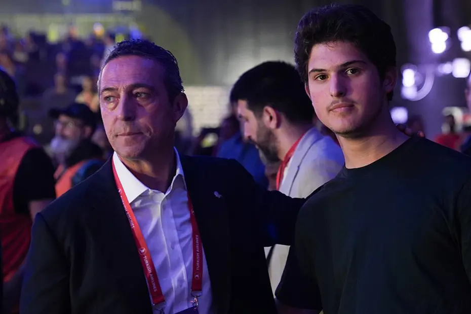 Fenerbahçe-Monaco maçında gerginlik: Başkan Ali Koç araya girdi - 2