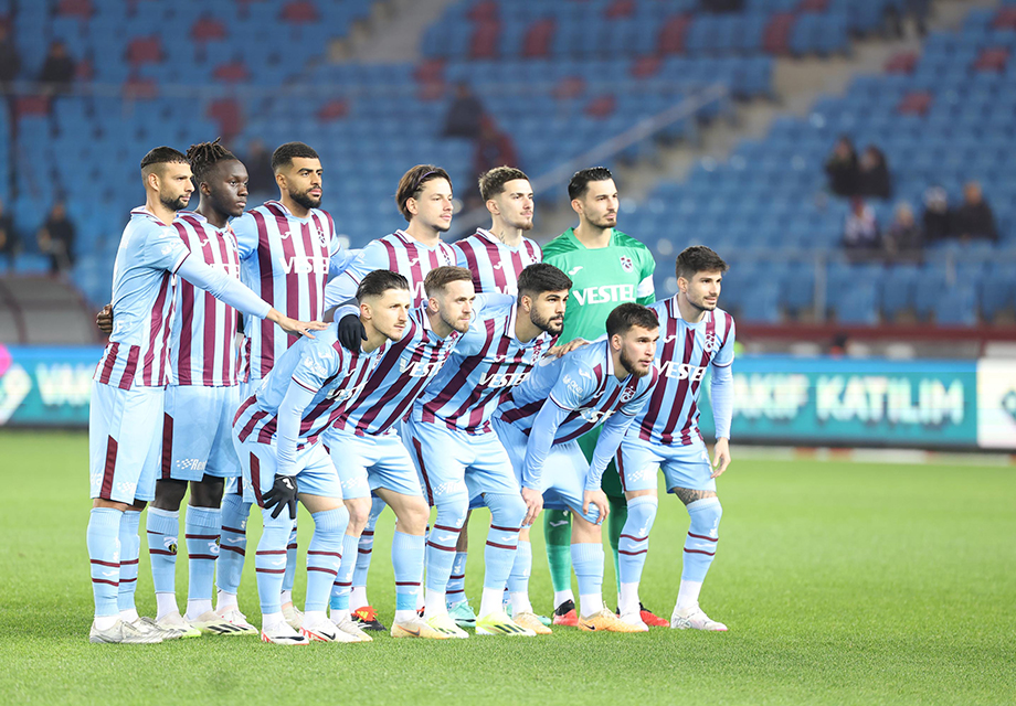 "Bunun adı çöküş" | Spor yazarları Trabzonspor için ne dedi?