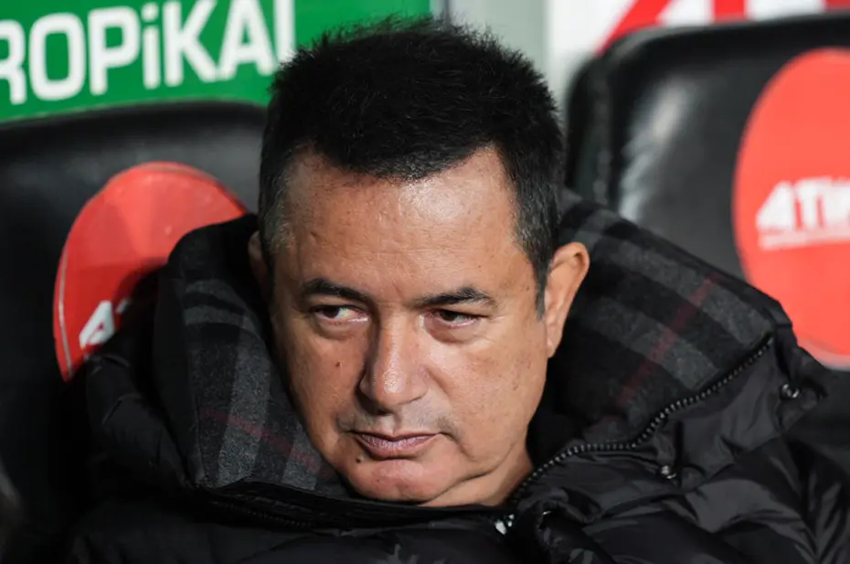 Acun Ilıcalı gece yarısı yayına bağlandı, Mertens için flaş ifadeler kullandı - 8