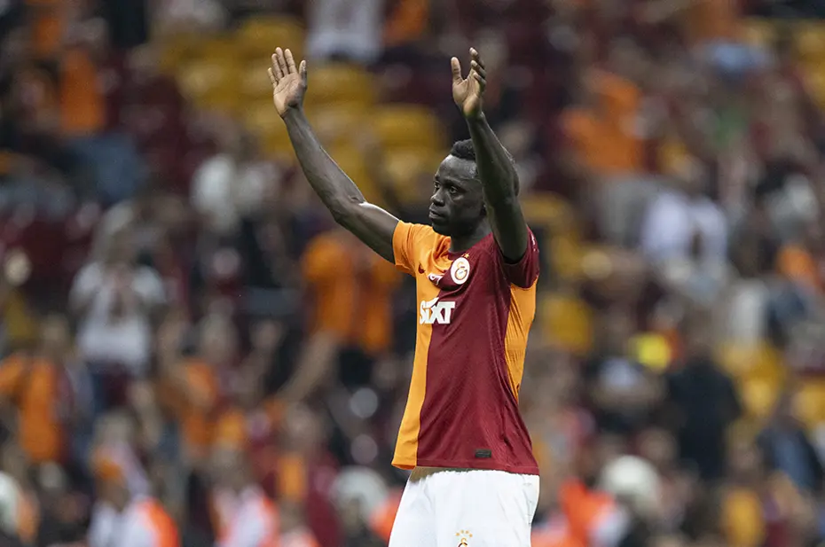 Davinson Sanchez'den kötü haber: Galatasaray Kolombiya'ya bildirdi - 2 Davinson Sanchez'den kötü haber: Galatasaray Kolombiya'ya bildirdi - 2
