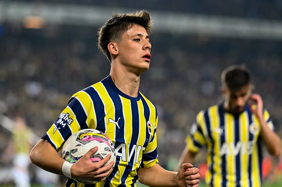 Fenerbahçe'de Ferdi Kadıoğlu ve Arda Güler'e 40 milyonluk karar - 5