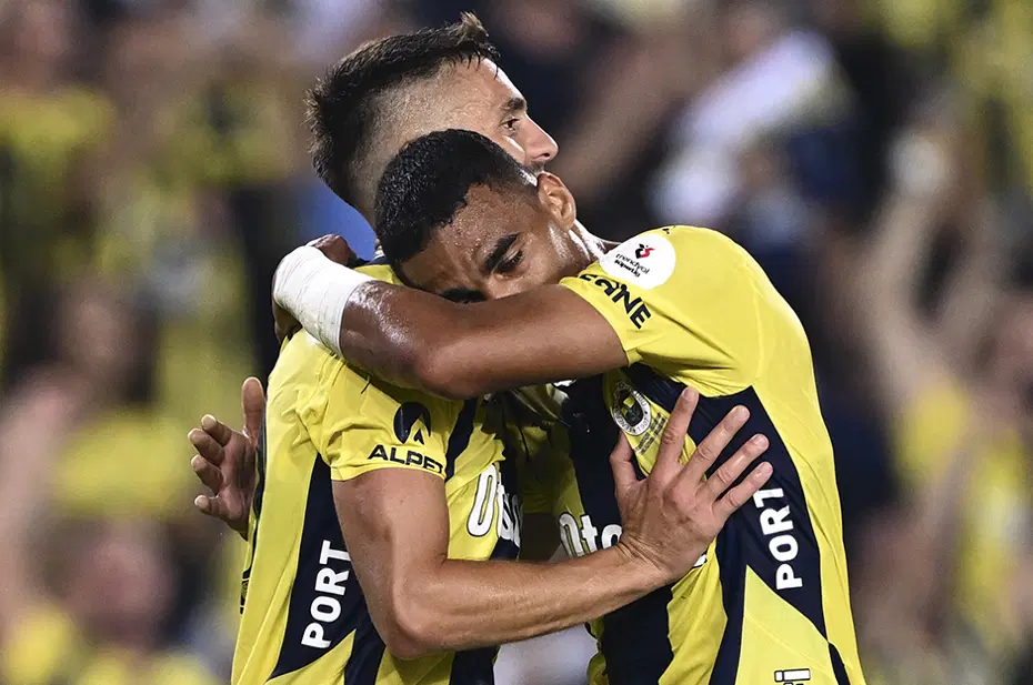 Fenerbahçe'ye teklif hazırlığı: Alexander Djiku'yla ilgileniyorlar - 3