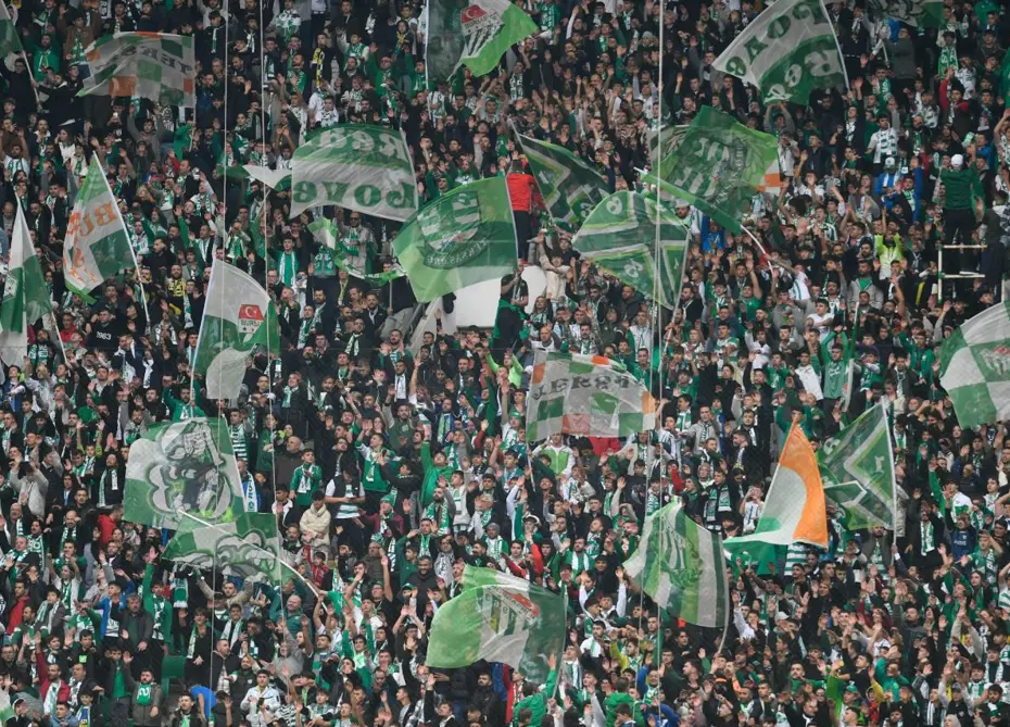 Türkiye'de en çok seyirci çeken stadyumlar: İlk 10'da 3 alt lig takımı yer aldı - 10