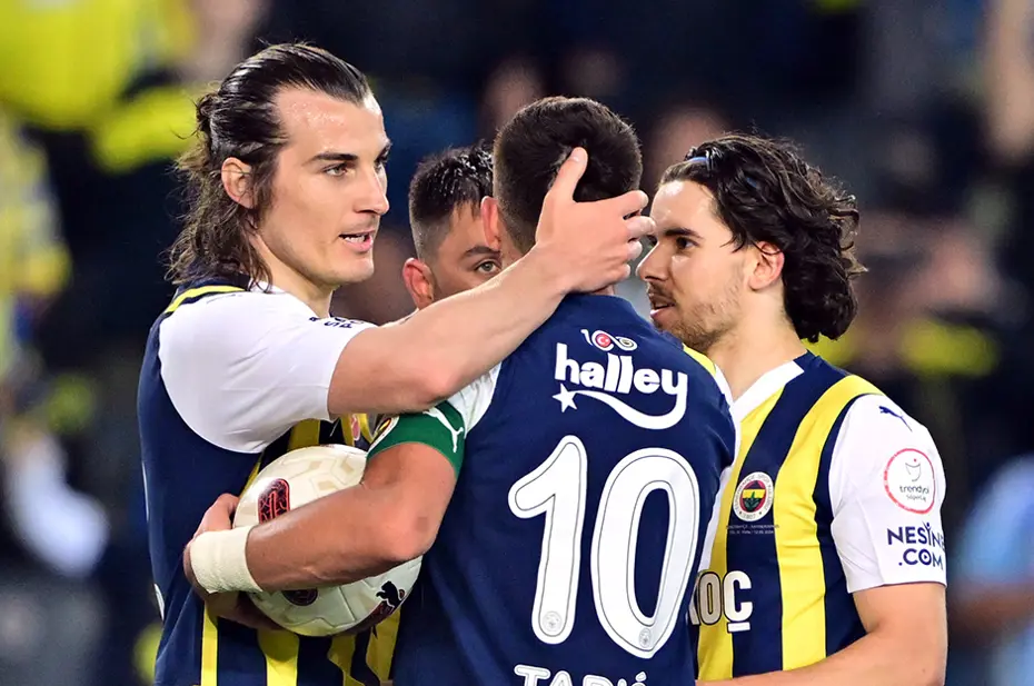 Çağlar Söyüncü Fenerbahçe'de kalacak mı? Kararını verdi - 2
