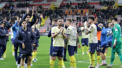 "Perşembe için çıkarılacak dersler var" - Spor yazarları Fenerbahçe için ne dedi?