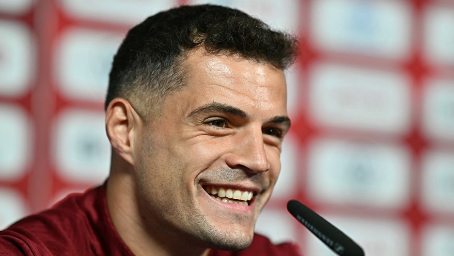 Granit Xhaka'da işlem tamam: Maaşı ve sözleşme detayları belli oldu