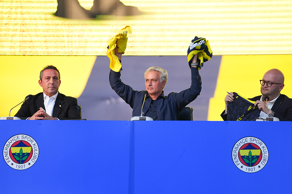 Fenerbahçe son dakika transfer haberleri | Mourinho sonrası sarı-lacivertlilerde transferde hareketlilik