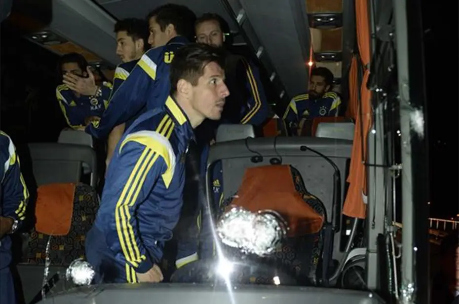 Fenerbahçe'den gece yarısı açıklama: "Failler nerede?" - 5 Fenerbahçe'den gece yarısı açıklama: "Failler nerede?" - 5