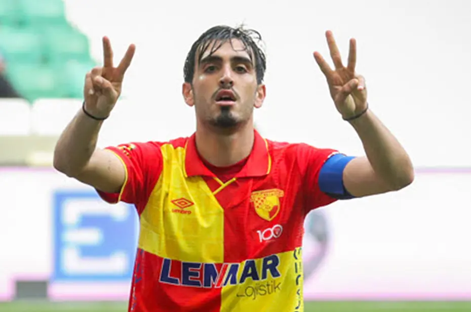 6 yıllık devrin sonu: Alex de Souza flaş transferi bitiriyor - 6