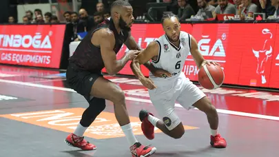 Türkiye Sigorta Basketbol Süper Ligi | Beşiktaş Emlakjet, kritik maçta Gaziantep Basketbol'dan ikili averajı aldı