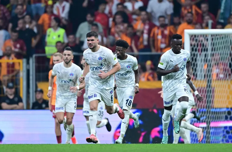 İLK 11 | Fenerbahçe - Kasımpaşa maçı ne zaman, saat kaçta? Fenerbahçe - Kasımpaşa maçı hangi kanalda? (Süper Lig 24. hafta) - 5