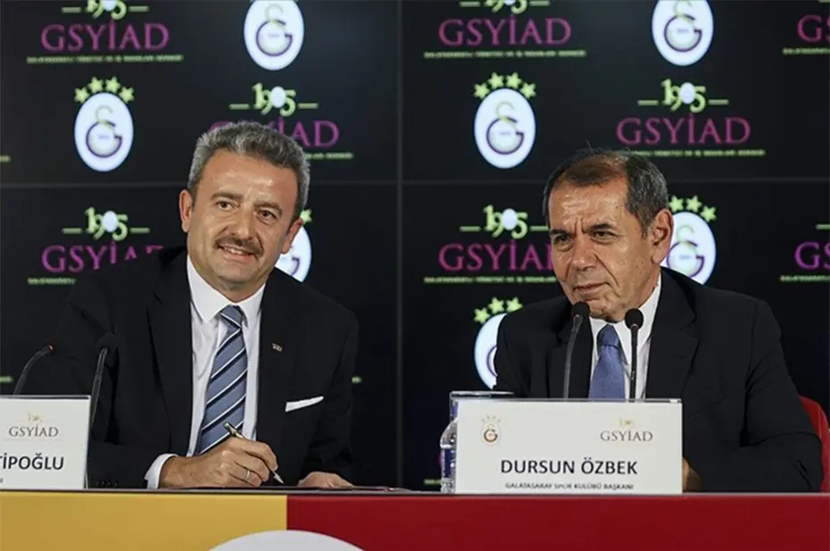 İbrahim Hatipoğlu'ndan merak edilenlere yanıt: Transfer ve Şampiyonlar Ligi gündemi - 11