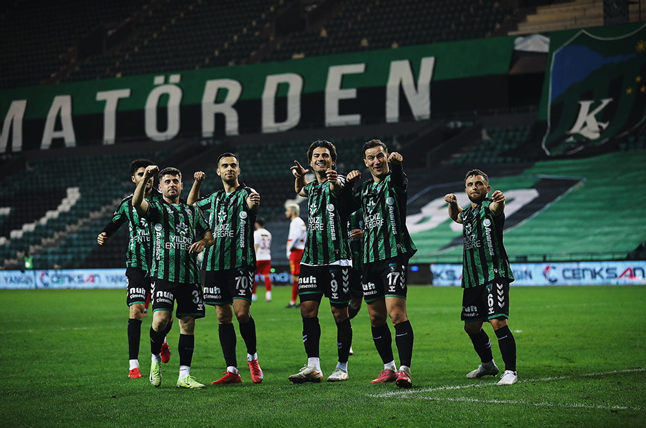 Kocaelispor şampiyonluk için geri sayıma geçti