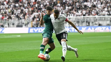 Cenk Tosun gözyaşlarıyla sahadan çıktı! Dizinden sakatlandı zannedildi ama...