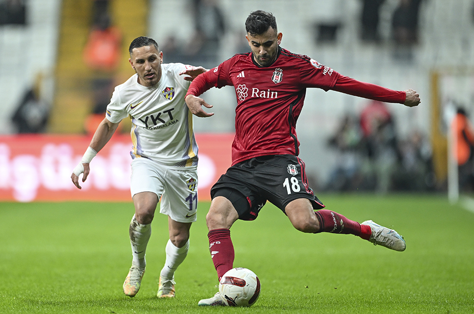 Adrien Regattin'den Iğdır FK'ye 2 yıllık imza