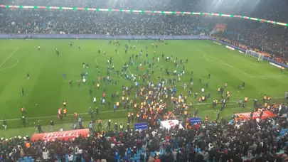 Bakan Tunç'tan olaylı maçla ilgili açıklama: 38 kişinin kimliği tespit edildi