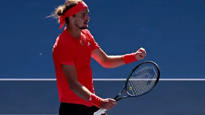Zverev ve Badosa, Avustralya Açık'ta yarı finalde