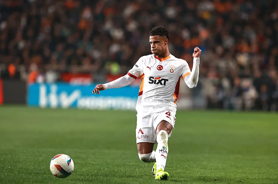 Galatasaray tarihi geliri tüketti - 4