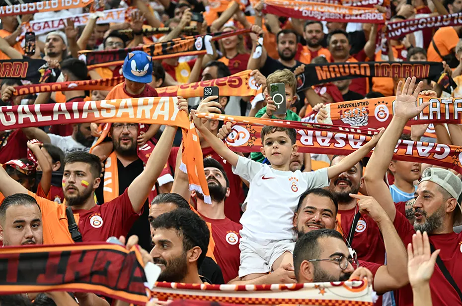 Galatasaray'a tribünden dev gelir - 5