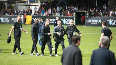 1. Lig'de olaylı maç: Hocalar ve kaptanlar oyundan atıldı