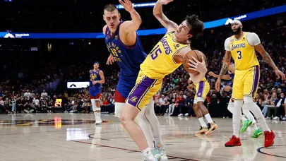 Nikola Jokic hükmetti; Nuggets, Lakers serisine galibiyetle başladı
