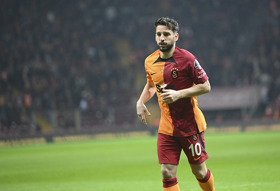Mertens cezalı duruma düştü