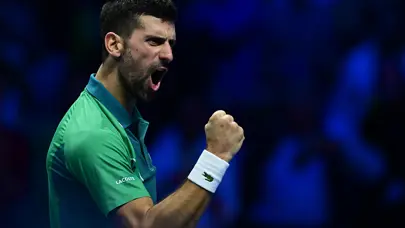 Carlos Alcaraz'ı rahat yenen Novak Djokovic finalde