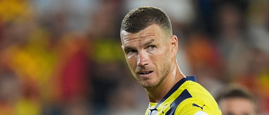 Edin Dzeko, Beşiktaş'ı yaktı: Ayrılık için tek alternatif kaldı