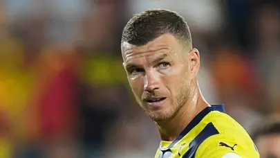 Edin Dzeko, Beşiktaş'ı yaktı: Ayrılık için tek alternatif kaldı