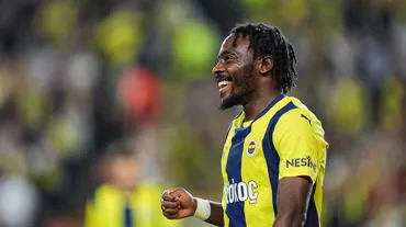 Osayi-Samuel dalya demeye hazırlanıyor