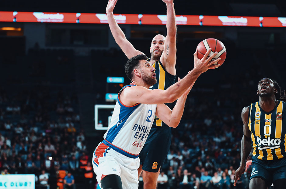 Vasilije Micic ne kadar süre oynayamayacak?