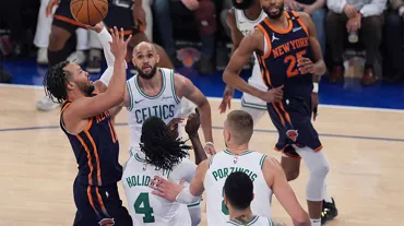 New York ve Minnesota konferans finaline 1 galibiyet uzakta