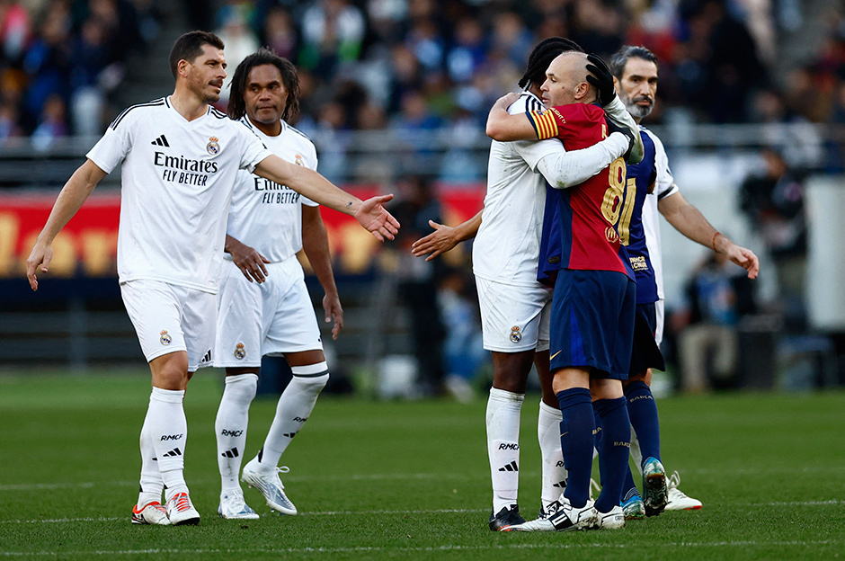 Iniesta'nın jübilesinde 90+3'te dramatik son