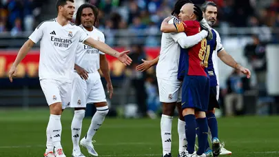 Iniesta'nın jübilesinde 90+3'te dramatik son