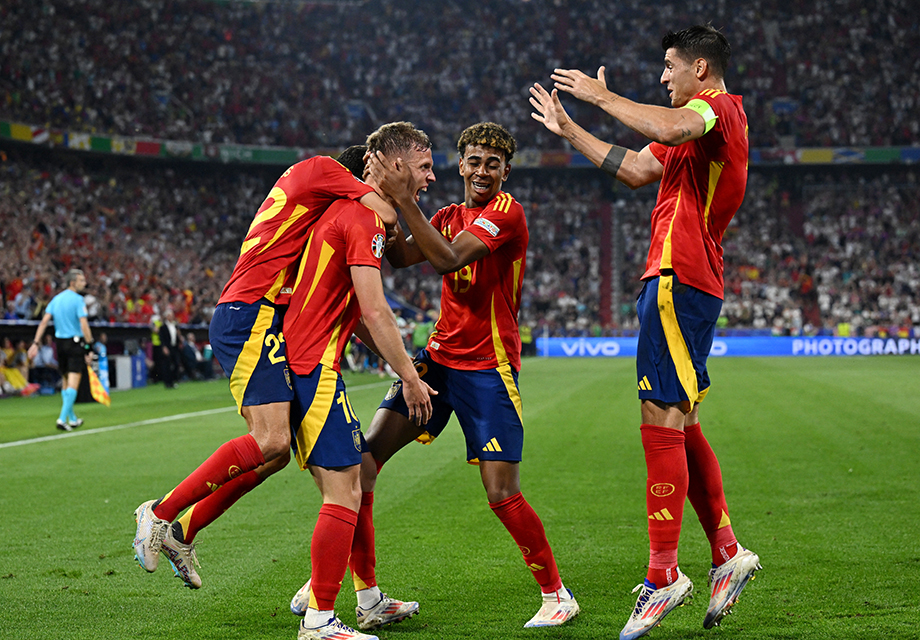 EURO 2024'ün ilk finalisti İspanya oldu