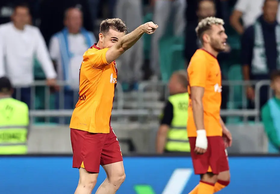 "Okan Buruk defansa dikkat etmeli" | Spor yazarları Galatasaray için ne dedi? - 2