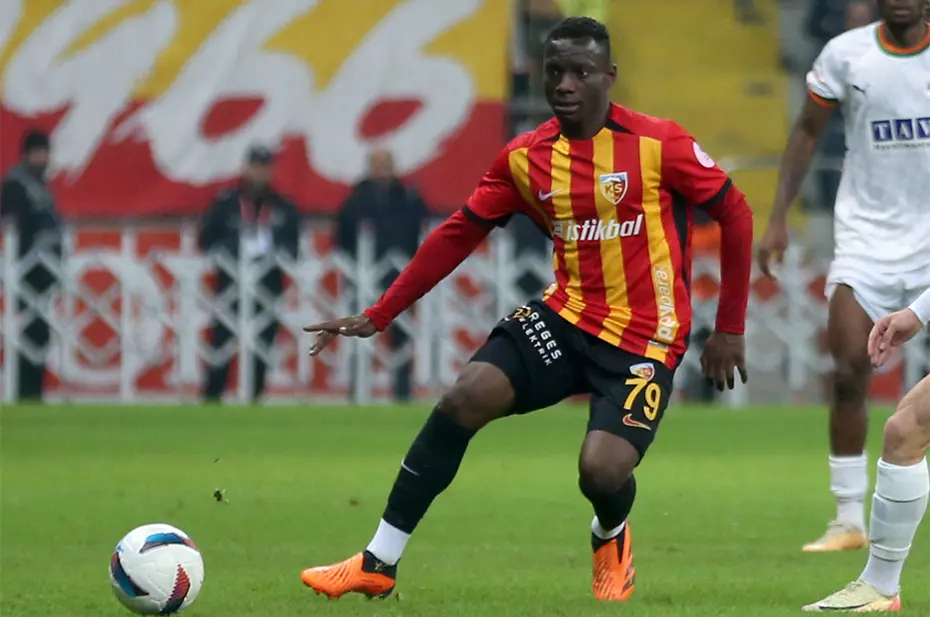 Fenerbahçe maçı öncesi Kayserispor'a 2 kötü haber daha geldi - 5