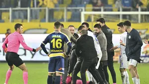 Halil Umut Meler görüntüleri izledi ve kararını verdi Halil Umut Meler görüntüleri izledi ve kararını verdi