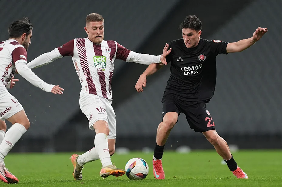 Süper Lig'e son bilet: Fatih Karagümrük-Bandırmaspor maçı ne zaman, saat kaçta, hangi kanalda? İlk 11'ler - 1 Süper Lig'e son bilet: Fatih Karagümrük-Bandırmaspor maçı ne zaman, saat kaçta, hangi kanalda? İlk 11'ler - 1