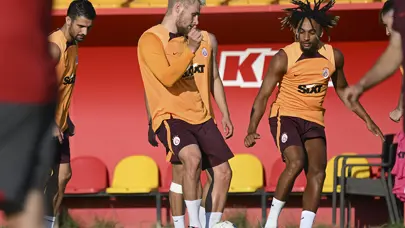 Galatasaray'da Victor Nelsson ve Sacha Boey döndü