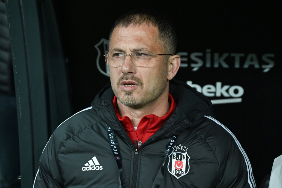 Beşiktaş, Serdar Topraktepe'ye emanet