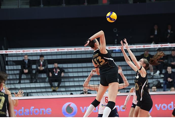 Eczacıbaşı Dynavit - Vakıfbank maçı ne zaman, saat kaçta ve hangi kanalda? (Sultanlar Ligi)