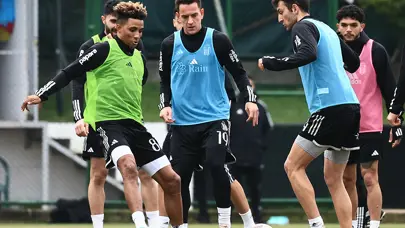 Beşiktaş resmen duyurdu: Yeniden takıma dönüyor