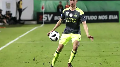 Göztepe, İsveçli 10 numara Ramon Lundqvist ile anlaştı