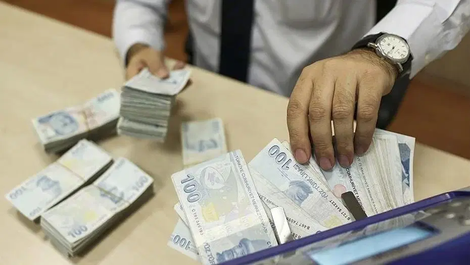 12.500 TL alan emeklilerin maaşı 2025 ne kadar oldu? En düşük emekli maaş zammı % kaç oldu, kaç TL arttı? Cevdet Yılmaz’dan kritik açıklama - 3