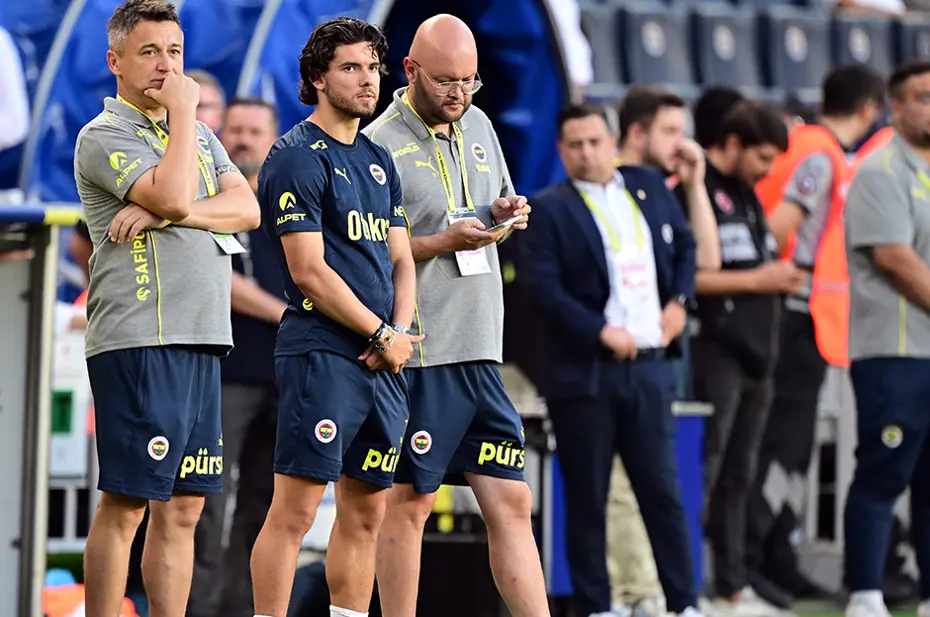 Fenerbahçe - Lille maçından kareler: Mourinho'dan Tadic sürprizi - 10 Fenerbahçe - Lille maçından kareler: Mourinho'dan Tadic sürprizi - 10