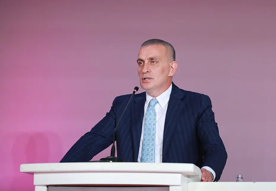  Hemen özür diledi - 4