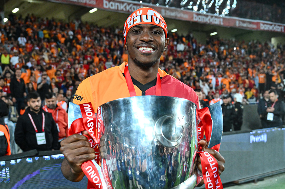 "Kupa canavarı Galatasaray" | Sporun manşetleri