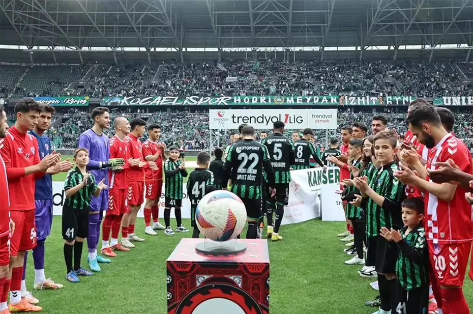 Büyük polemik: Göztepe, şampiyon Galatasaray'ı alkışlayacak mı? - 5